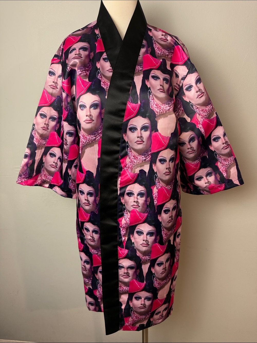 The "Jan was ROBED!" robe featuring RuPaul's Drag Race star Jan Sport ~ M/L